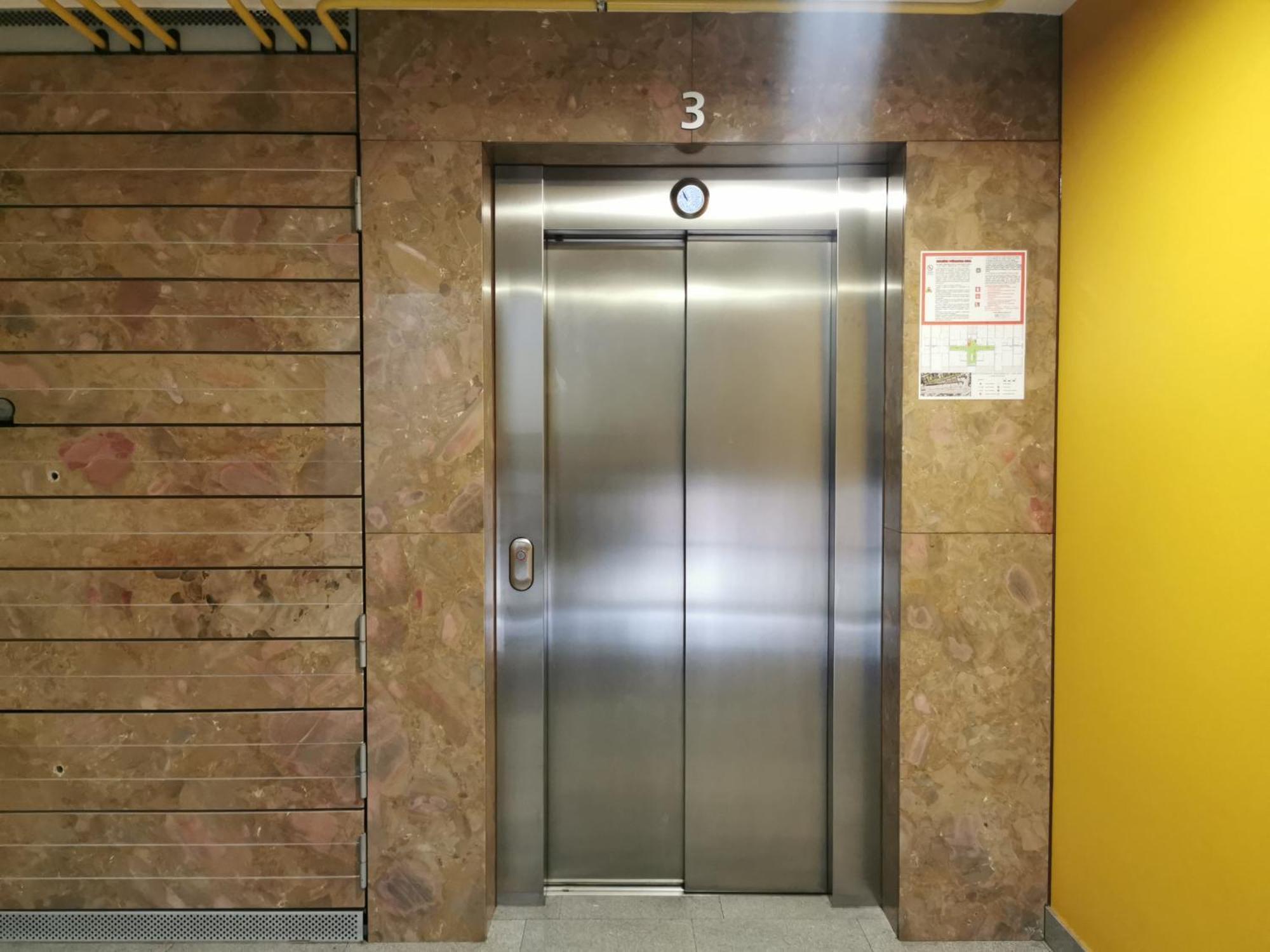 Trnovo Apartment With Free Parking リュブリャナ エクステリア 写真